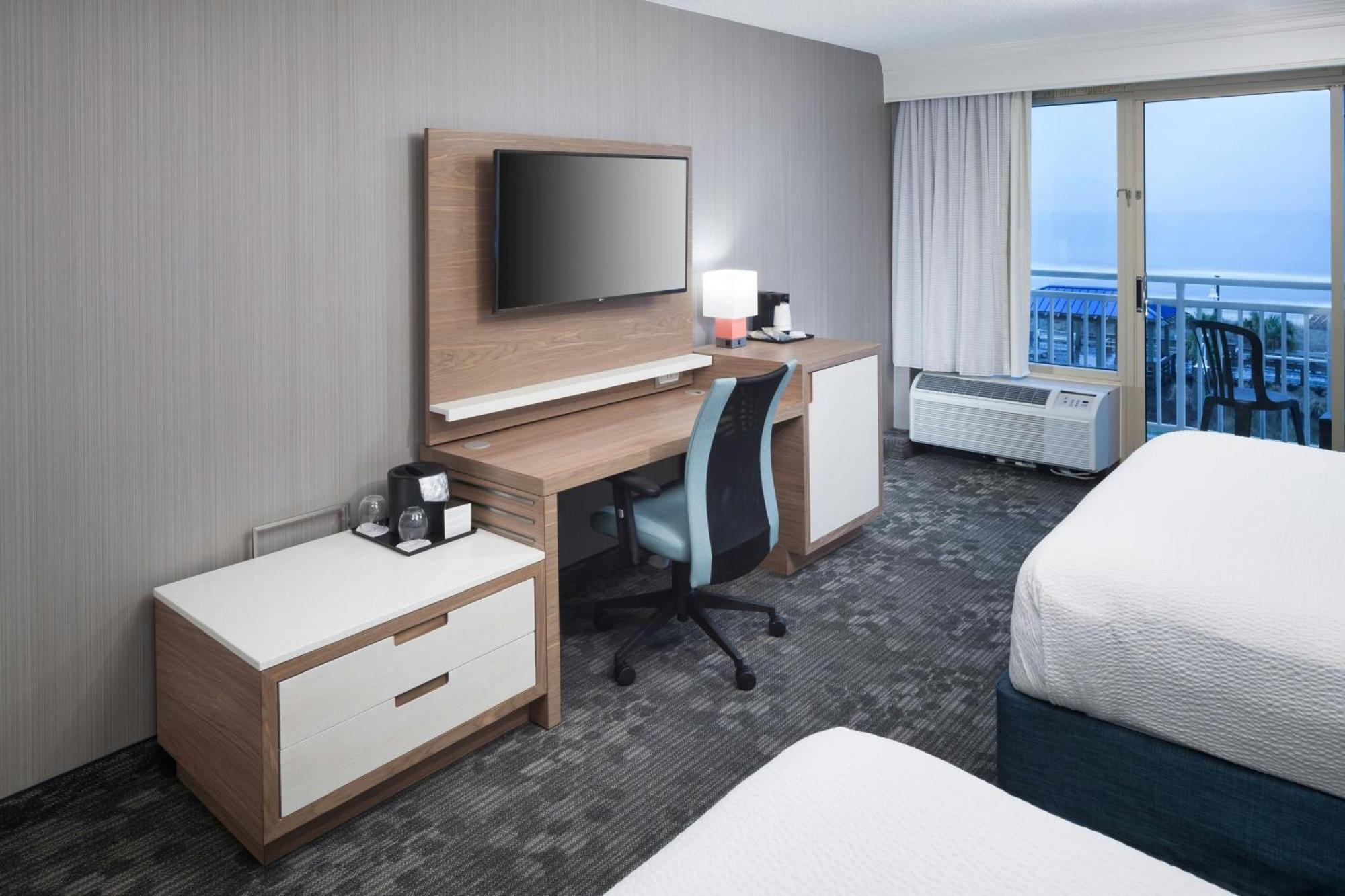 คอร์ตยาร์ด แคโรไลนา บีช โอเชียนฟรอนต์ Hotel แคโลไลนาบีช ภายนอก รูปภาพ