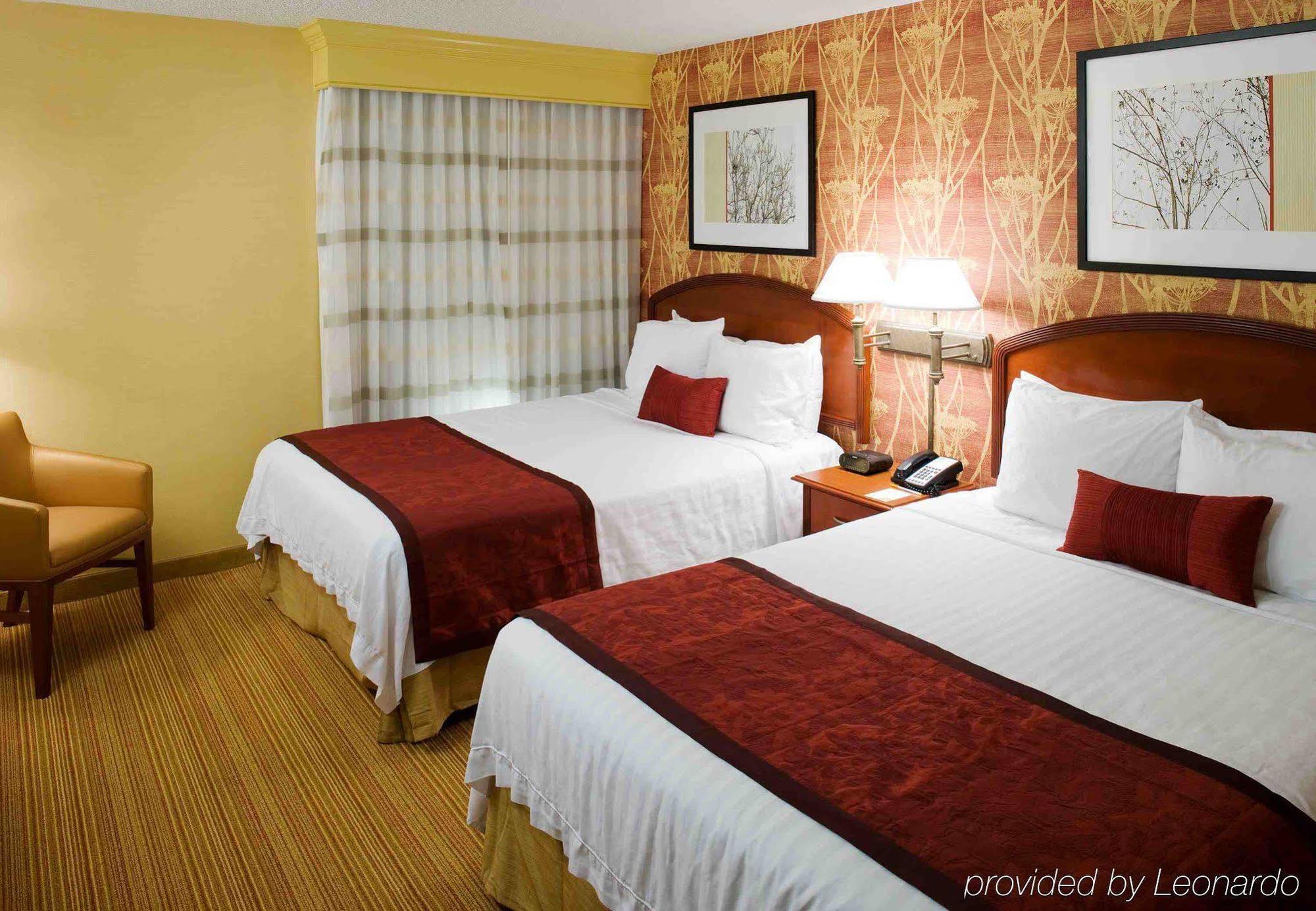 คอร์ตยาร์ด แคโรไลนา บีช โอเชียนฟรอนต์ Hotel แคโลไลนาบีช ภายนอก รูปภาพ
