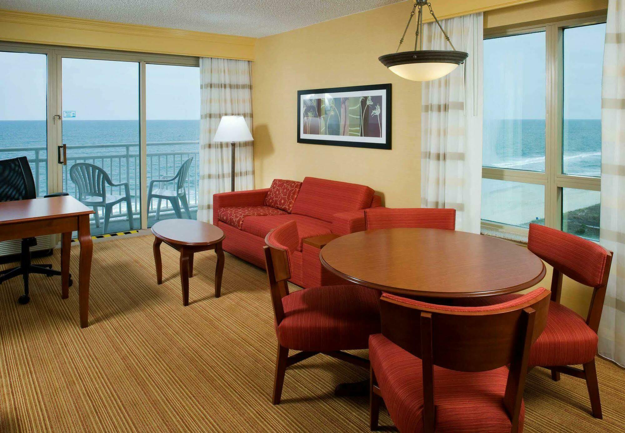 คอร์ตยาร์ด แคโรไลนา บีช โอเชียนฟรอนต์ Hotel แคโลไลนาบีช ภายนอก รูปภาพ